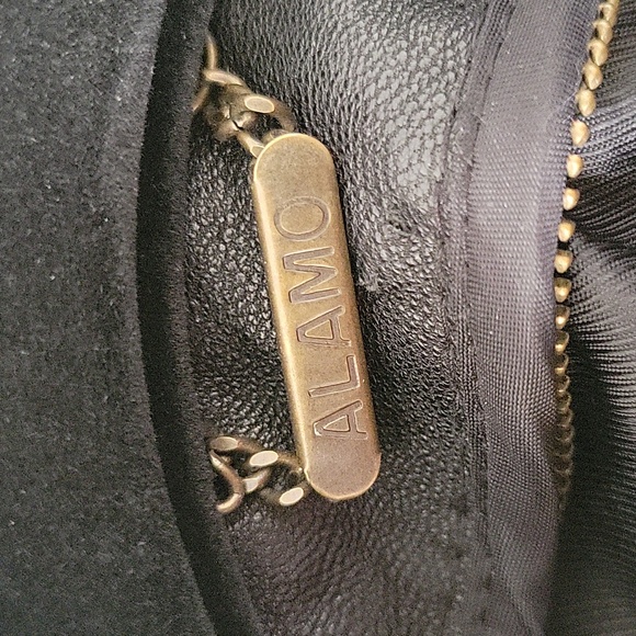 Leather coat - Picture 8 of 11